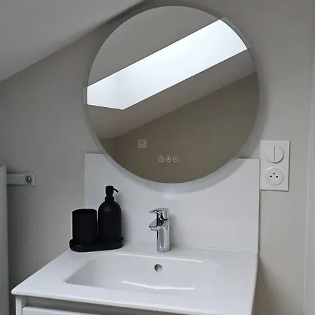 Le Chatenay - - Wifi Gratuit